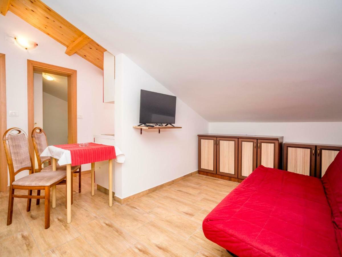 Apartment Hilde Red-11 By Interhome Medolino Esterno foto