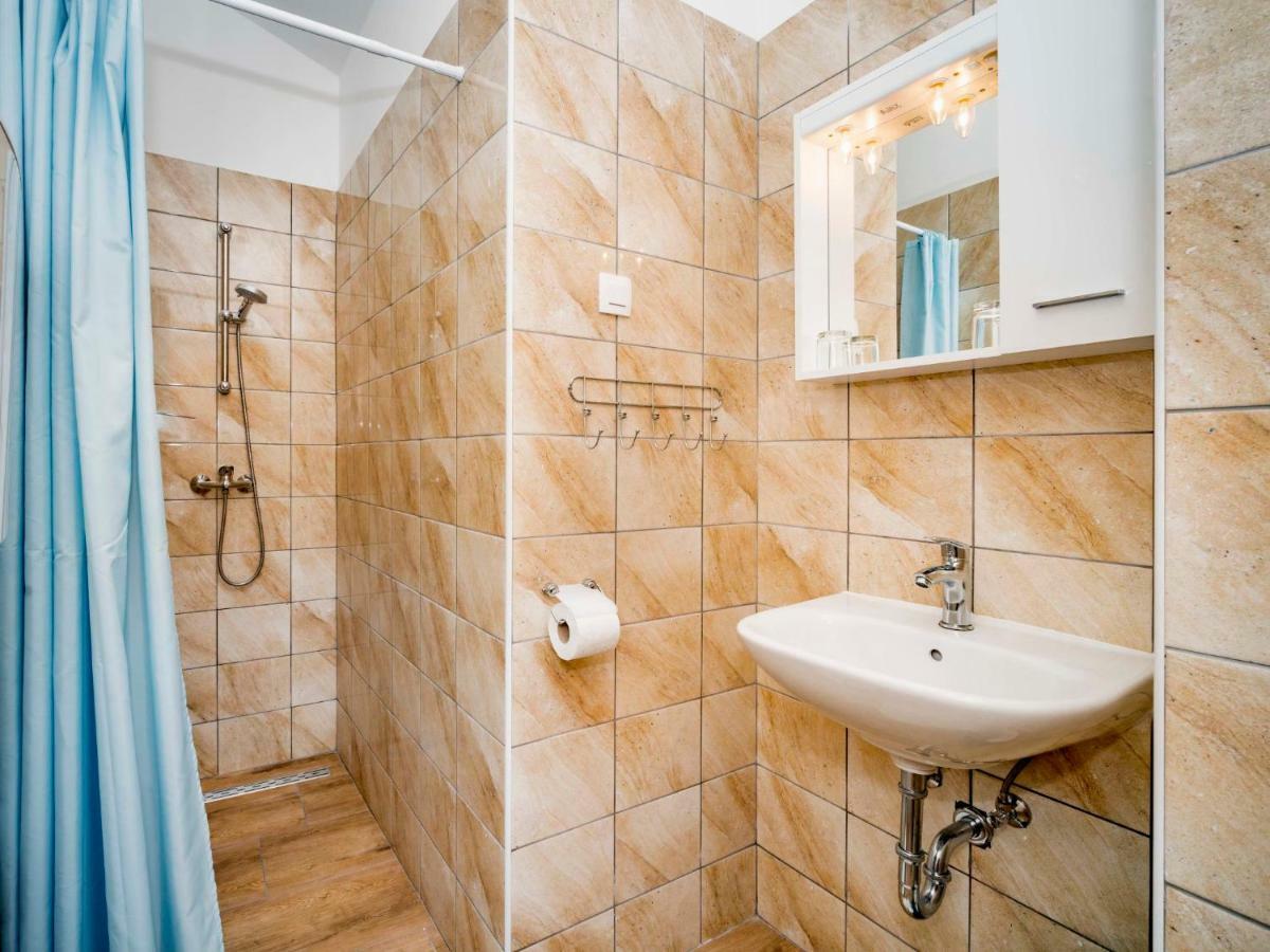 Apartment Hilde Red-11 By Interhome Medolino Esterno foto